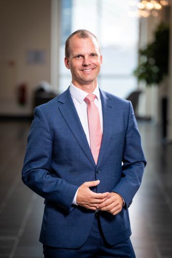 Blik op ons college - Nieuweling (Arjen Kosten)